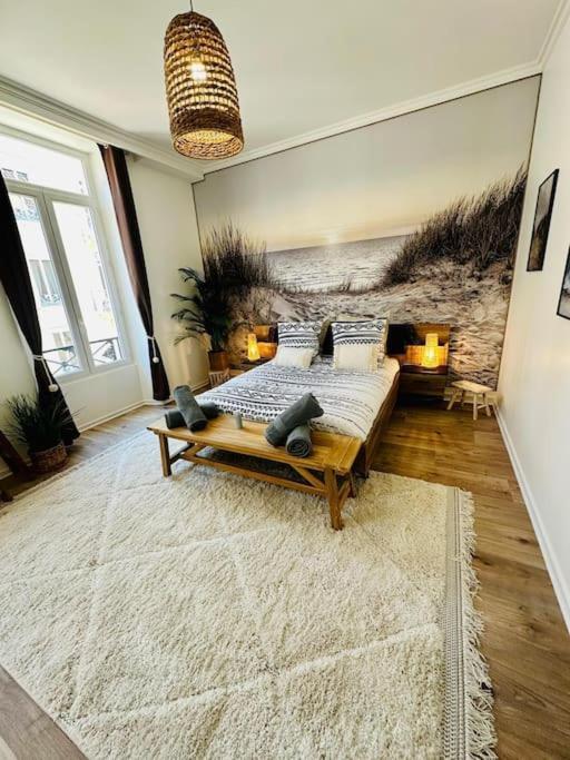 L'Echappee Chic Au Coeur De Valence Apartment วาลองซ์ ภายนอก รูปภาพ